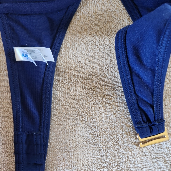 NWOT LA Vie en Rose Bikini Top sz xs - Picture 6 of 9